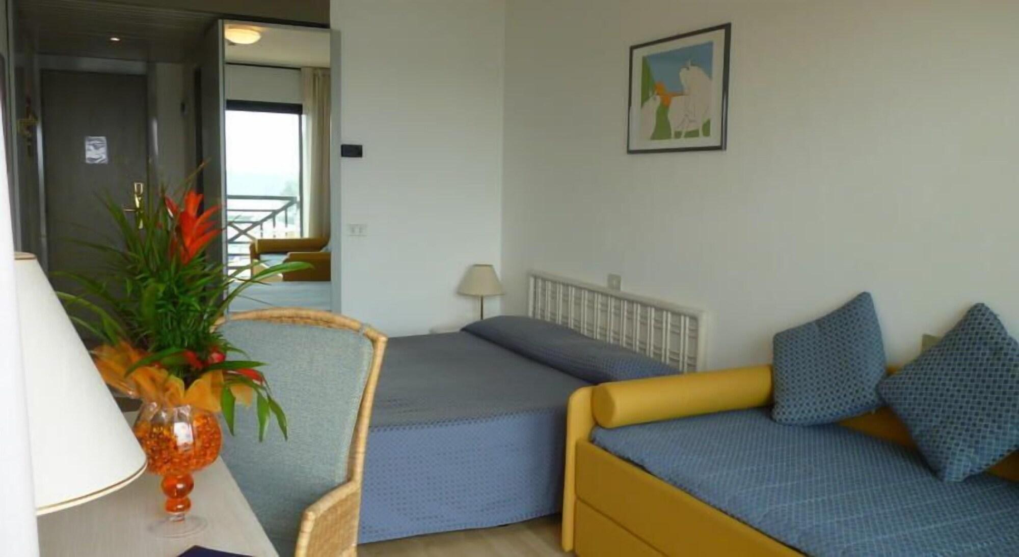 ליגננו סביאדורו Hotel Marina Uno מראה חיצוני תמונה