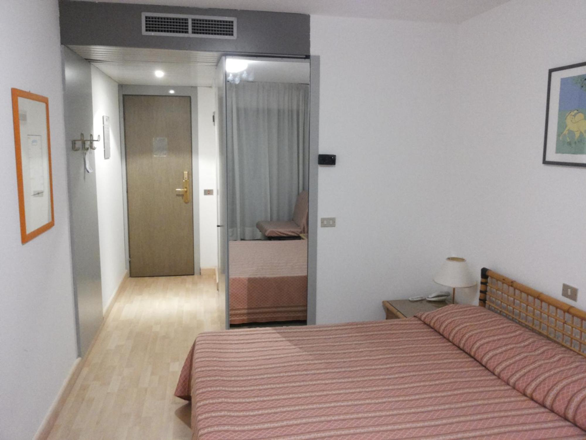 ליגננו סביאדורו Hotel Marina Uno חדר תמונה