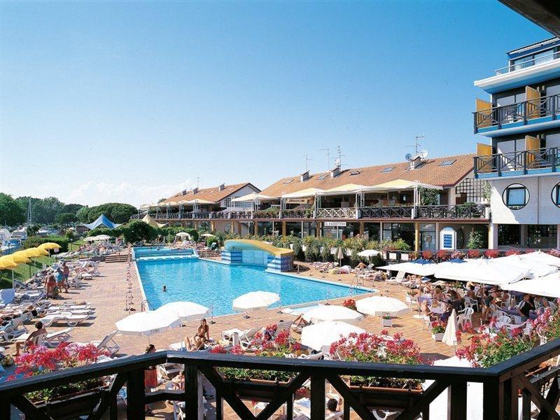 ליגננו סביאדורו Hotel Marina Uno מראה חיצוני תמונה